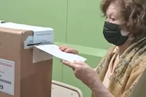Damacena, de 90 aos, vot y se convirti en smbolo de compromiso cvico en Catamarca