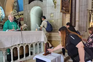 La reliquia de Mama Antula visita la Catedral del Valle en su recorrido por Catamarca