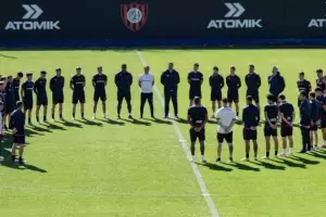 El plantel de San Lorenzo tom� una medida de fuerza por las promesas de pago incumplidas