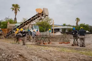 Avanza la ampliacin del Hospital San Juan Bautista con nuevas reas crticas