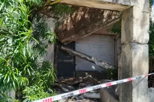 Derrumbe destruy una vivienda en Catamarca y dej a una familia en la calle