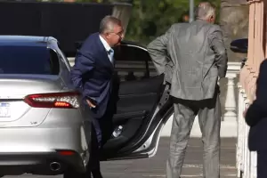 Santilli inicia sus reuniones con gobernadores: Jalil es uno de los primeros