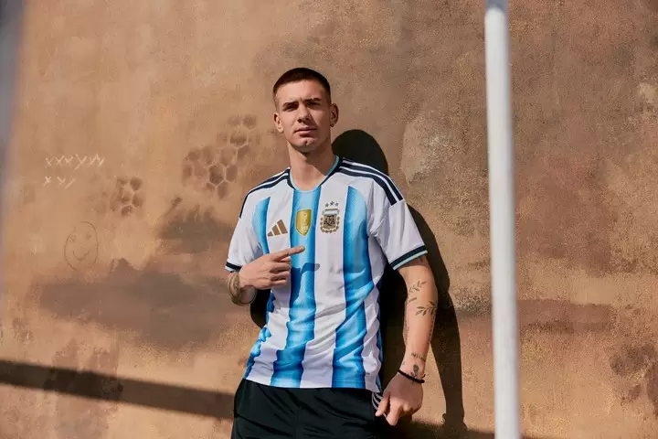 selección nueva camiseta