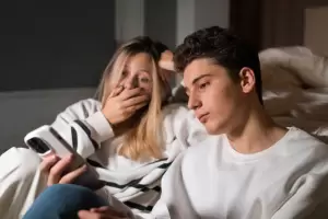 Cmo identificar que ests saliendo con alguien infiel, segn la psicologa