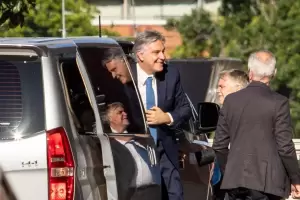 Dilogo con los gobernadores: Santilli y Adorni reciben a Llaryora y Orrego