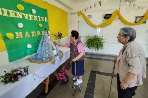 La Virgen del Valle llev su bendicin al barrio San Martn de Porres