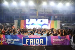 Ms de 400 alumnos brillaron en la muestra anual de FRIDA