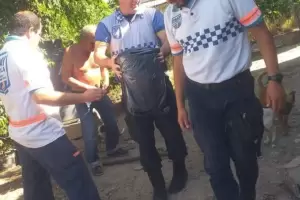 Rescataron en Fray Mamerto Esqui� a un lagarto overo v�ctima de maltrato tras una denuncia vecinal