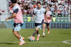 Argentina lleg a Angola para disputar su ltimo amistoso del ao