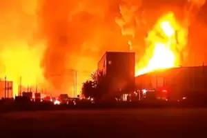 Incendio en el Pol�gono Industrial de Spegazzini: avanzan las pericias y comienza la reconstrucci�n