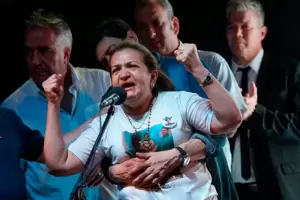 El fuerte posteo de la mam� de Fernando B�ez Sosa tras el estreno del documental