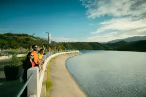 Un finde extra largo, ideal para recorrer la ciudad en Bus Turstico