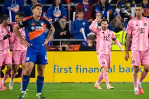 Messi brill en la goleada del Inter Miami y jugar la final del Este