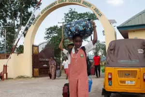 Drama en Nigeria: ms de 300 estudiantes y docentes catlicos fueron secuestrados