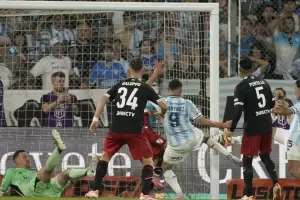 Racing se qued con un partidazo y elimin a River del Torneo Clausura