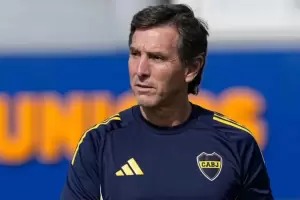 Oficial: Boca confirm� que �beda seguir� como DT en 2026