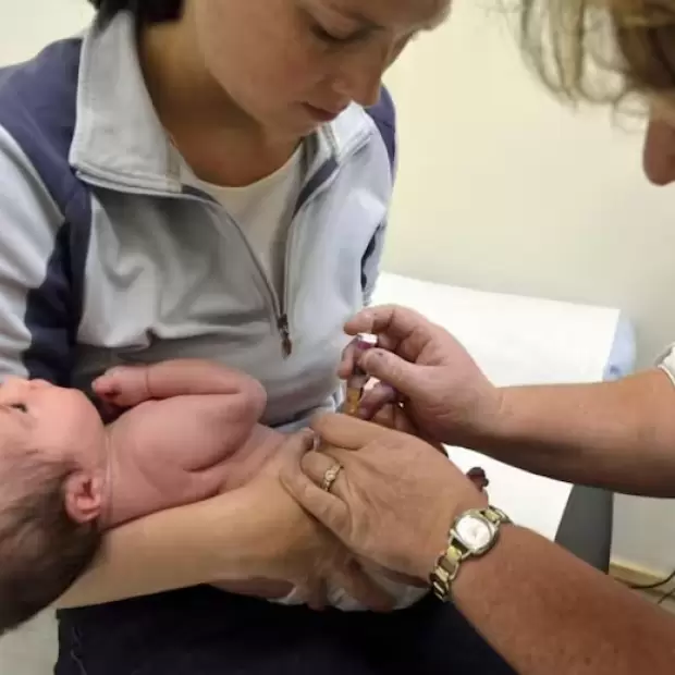 Alerta por el resurgimiento de la tos convulsa y una nueva vacuna llega como respuesta