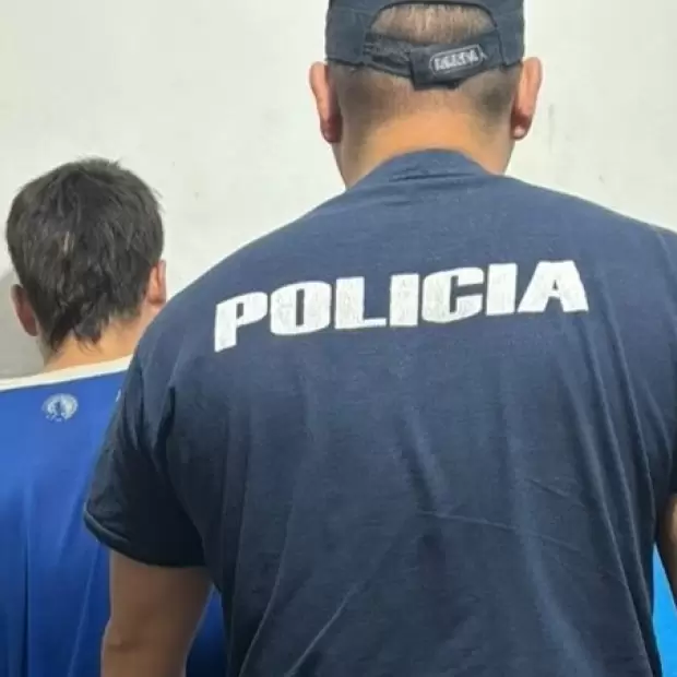 Catamarca: se neg a pagar el boleto del colectivo e intent agredir al chofer