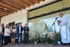 Fiestas marianas en Catamarca: La Virgen del Valle visit Casa de Gobierno