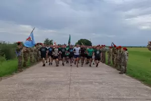 Paracaidistas Militares iniciaron su peregrinacin desde Crdoba