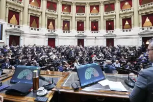 El Gobierno convoc a sesiones extraordinarias del 10 al 30 de diciembre