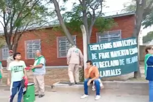 Municipales de Fray Mamerto Esqui realizan un paro y exigen recomposicin salarial