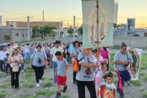 El Obispo presidi� el cierre de las fiestas en honor de la Virgen de Guadalupe en Valle Chico