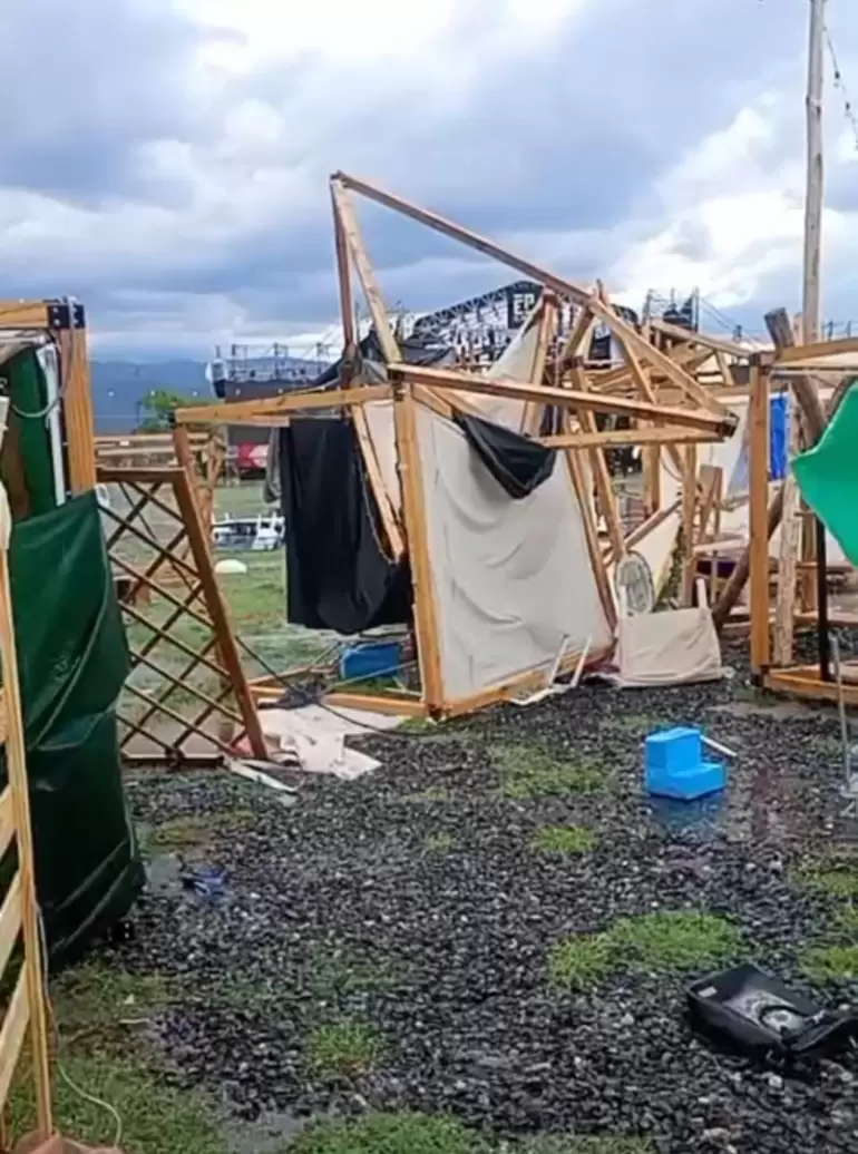 Tormenta y granizo Feria Patio
