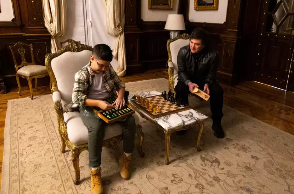 Facundo Oro y Javier Milei en su primer encuentro