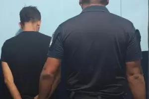 Catamarca: intent� vender ropa y zapatillas robadas y qued� detenido