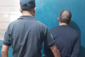 Catamarca: detienen a un joven con un tel�fono de alta gama robado