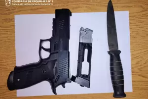 Arrestan a dos j�venes y secuestran armas en Catamarca