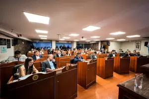 Diputados: el oficialismo logr� aprobar la adenda del Proyecto F�nix y la cesi�n de YMAD