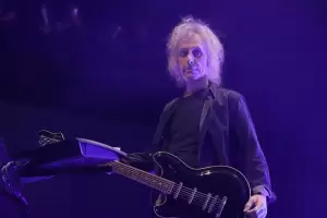 Muri� Perry Bamonte, tecladista, bajista y guitarrista de The Cure