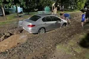 Fuertes lluvias provocaron anegamientos y complicaciones en distintos puntos de Catamarca