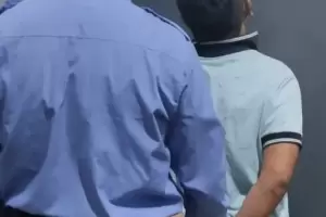 Catamarca: Detuvieron a un hombre acusado de agredir a su pareja en pleno centro