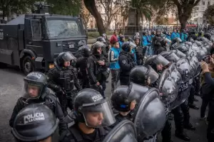 El protocolo antipiquetes sigue vigente: el Gobierno apel� el fallo judicial