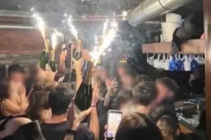 Tragedia en Suiza: una imagen revela el origen del incendio que dej� decenas de muertos