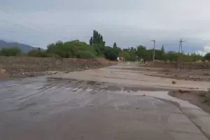 Piden extremar precauciones en las rutas nacionales 40 y 60 por crecida de r�os