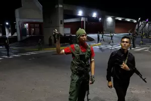 Tensi�n en Venezuela: reportan m�ltiples disparos alrededor del palacio presidencial