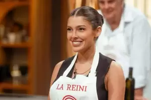 El pol�mico look de Sof�a "La Reini" Gonet que estren� en MasterChef