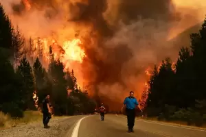 Incendios en Chubut: ya opera el avi�n hidrante m�s grande de Latinoam�rica