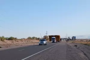 Camiones de gran porte circulan entre Tinogasta, Fiambal� y Las Grutas