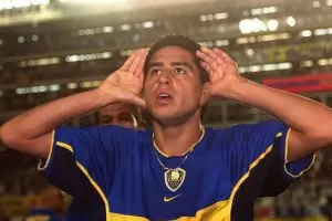 Un recorrido apasionante por la historia del f�tbol para descubrir a los mejores enganches, los cerebros del juego, que transformaron el deporte con s