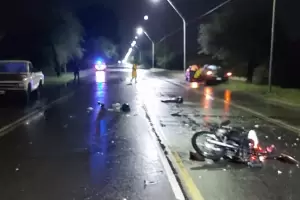 Tragedia en la Ruta 1: muri� un adolescente de 17 a�os tras chocar con una camioneta