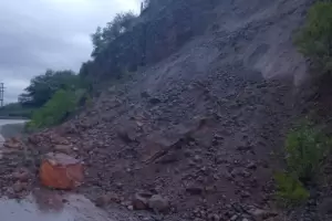 Cortes y derrumbes complican la circulaci�n en varias rutas de Catamarca