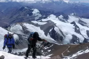 Nueva tragedia en el Aconcagua: un andinista franc�s perdi� la vida a casi 6700 metros