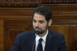 Tensi�n diplom�tica por Malvinas en Francia: un gesto del embajador argentino reaviv� el reclamo soberano