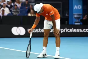Cer�ndolo tras ser eliminado del Australian Open: "Zverev no me dej� jugar"