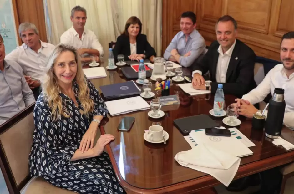 Mesa pol�tica del Gobierno